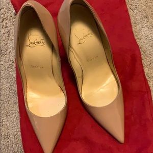 - Christian Louboutin So Kate